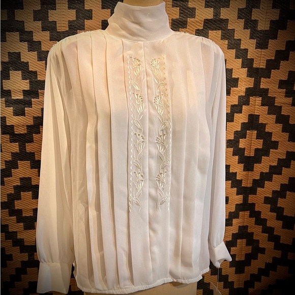 la blouse Tops - Vintage 80s sheer white pearl beaded blouse high neck embellishment embroidery